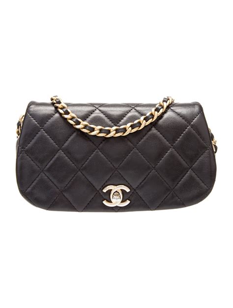 chanel coco mail clutch with chain|2021 Paris.